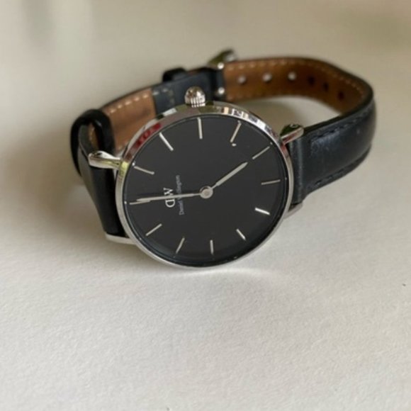 28mm Daniel Wellington Petite Sheffield main image 4